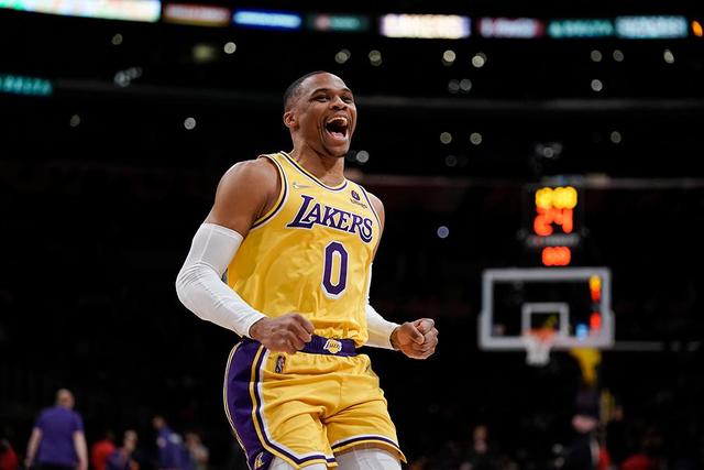 媒体人：袁堂文大概率下赛季重返上海男篮